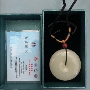 Real Jade Elegant Cream Pendant Necklace